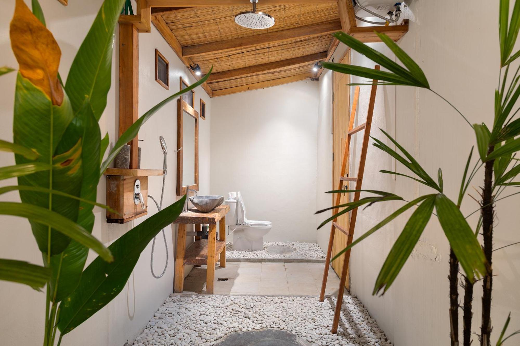 D'Lagoon Dive Resort Bitung 外观 照片